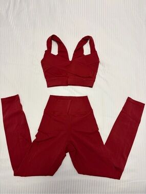 Women’s Red Active V-Neck Sports Bra & High-Waist Legging Set